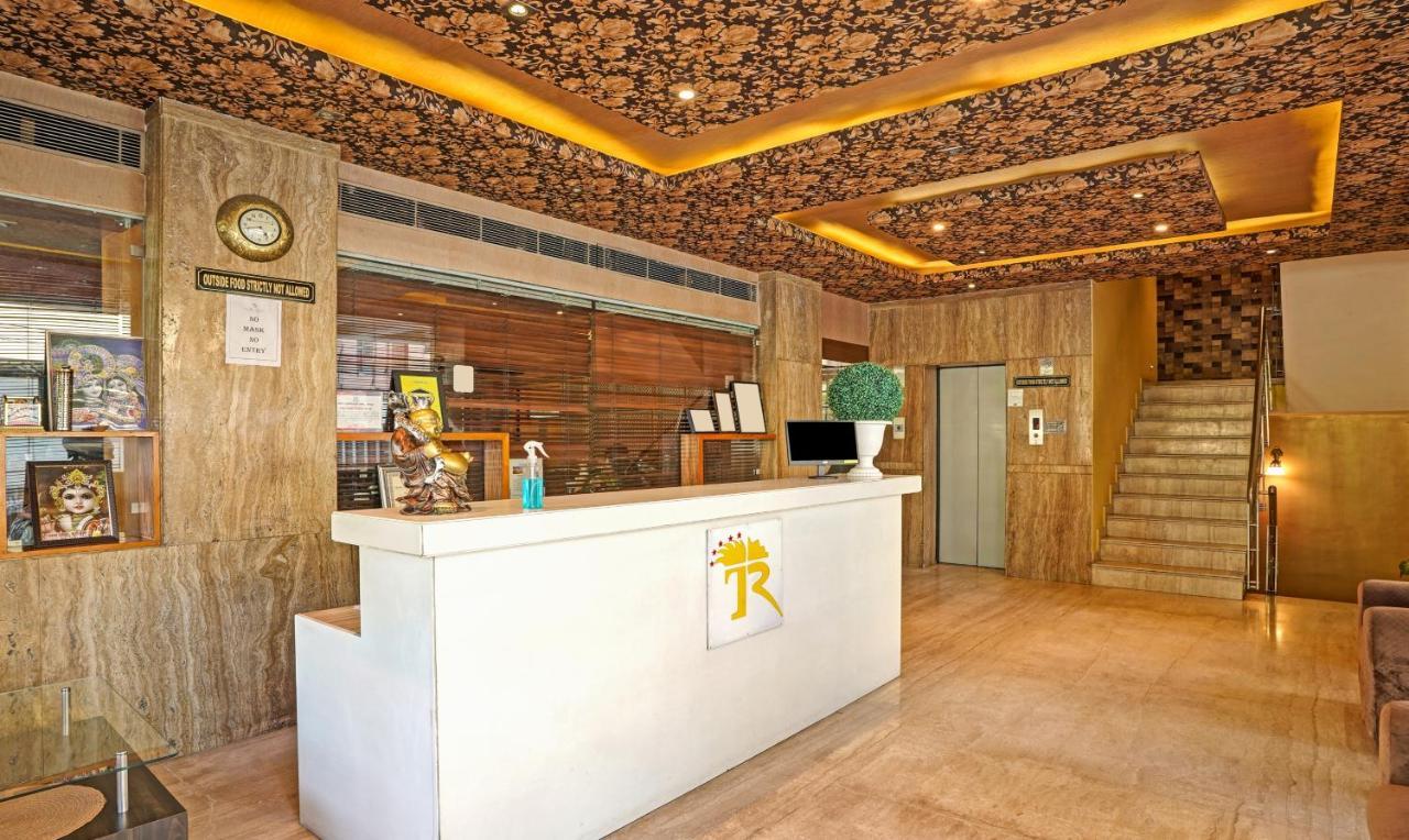 Treebo The Royal Cm, 4 Km From City Palace Τζαϊπούρ Εξωτερικό φωτογραφία